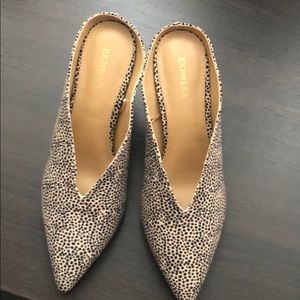 Express heels size 8
